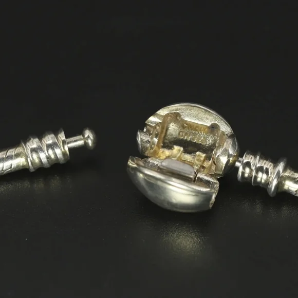 CHAMILLIA 3mm Snake Chain Link 7.5" Barrel Clasp Bracelet - 13g Sterling Silver - Picture 5 of 6